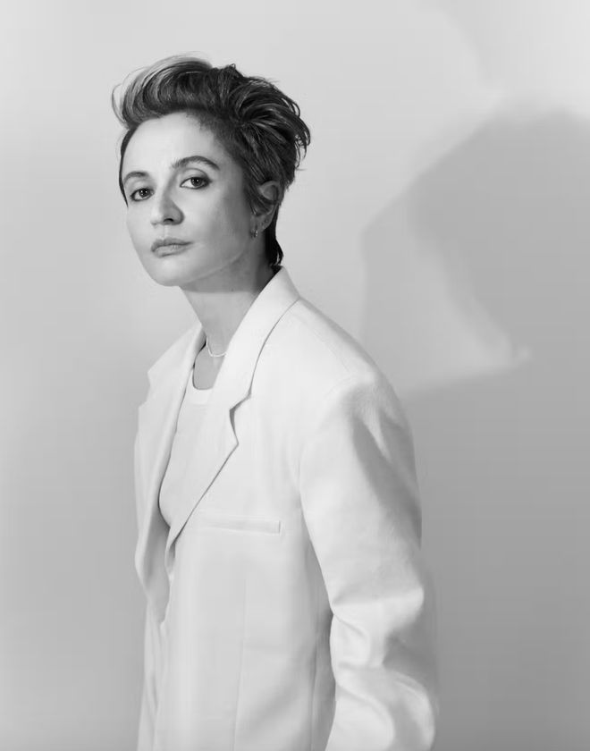 TOPBRAND 智能穿戴品牌Oura获融资；LVMH购买戛纳物业；BAPE和CLOT再度联名；香奈儿与巴黎政治大学合作(图13)