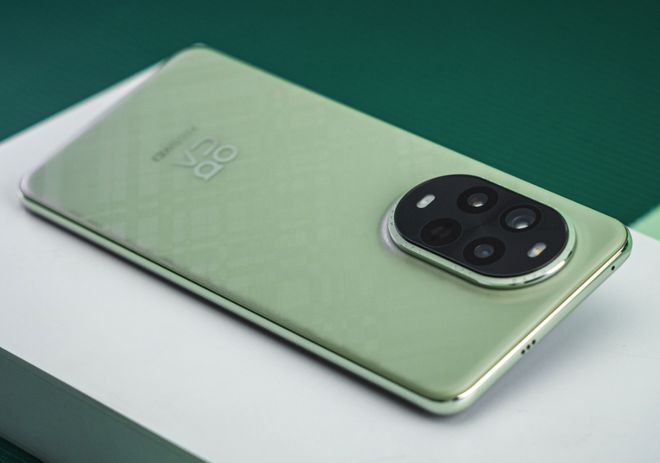 华为nova 13 Pro“不讲武德”上市两个月跌破三千元很香(图4)