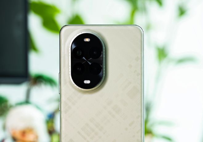 华为nova 13 Pro“不讲武德”上市两个月跌破三千元很香(图6)