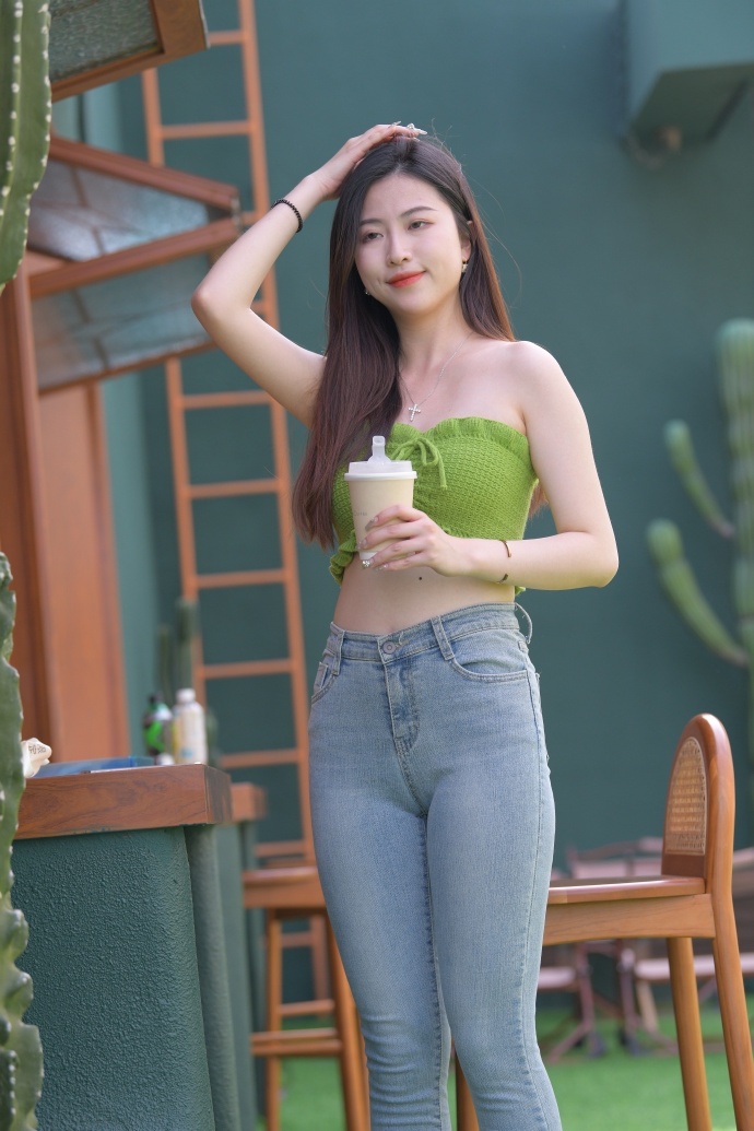 公么浴室里弄得我好舒服_公么浴室里弄得我好舒服V4