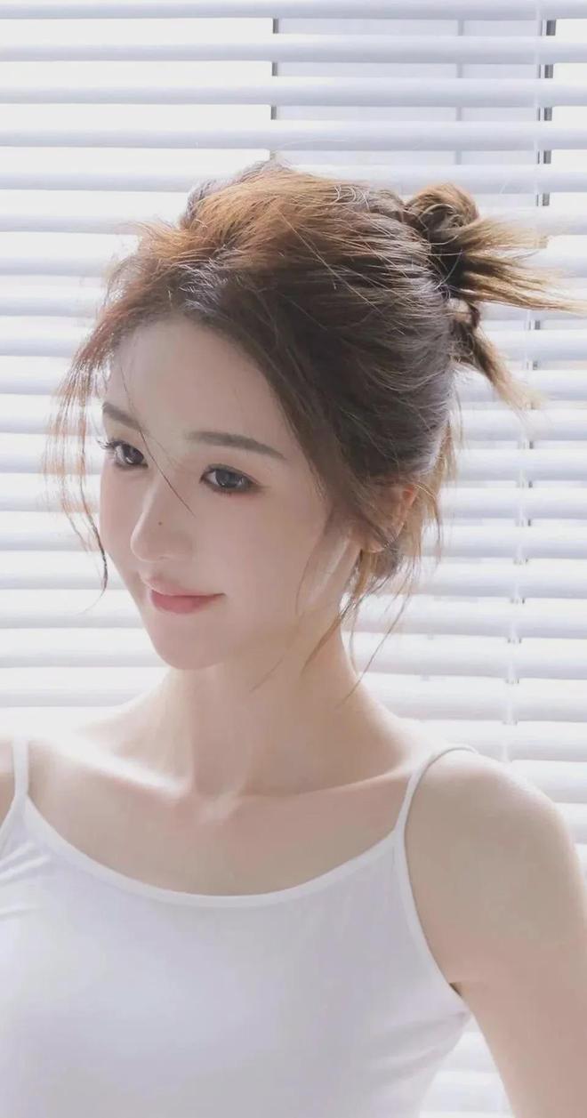 wc女厕所散尿hd安卓体验服下载V8
