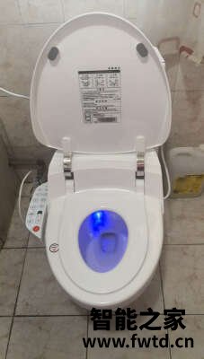 吐槽三井智能马桶盖怎么样千万不要被忽悠!!!!【揭秘感受