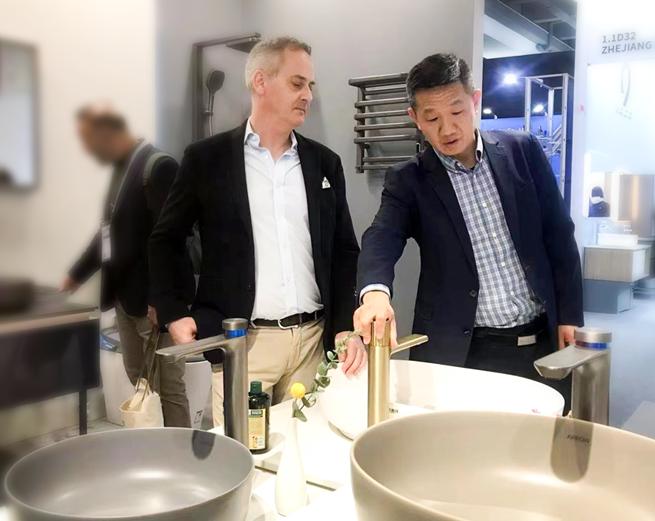 体验中国制造智慧卫浴 箭牌家居亮相2023德国法兰克福ISH展(图3)