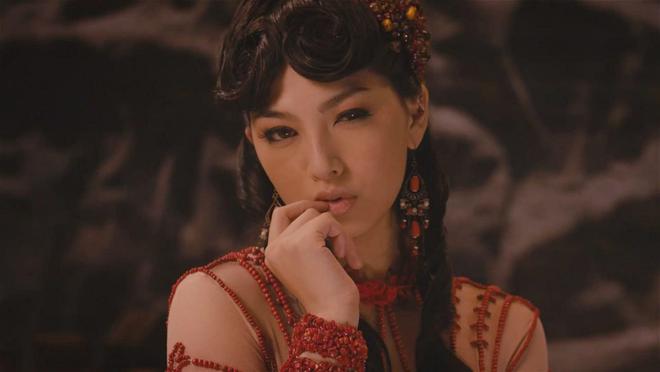 还记得铁玉香、极乐老人吗？续集观众等了15年她们却没变样(图17)