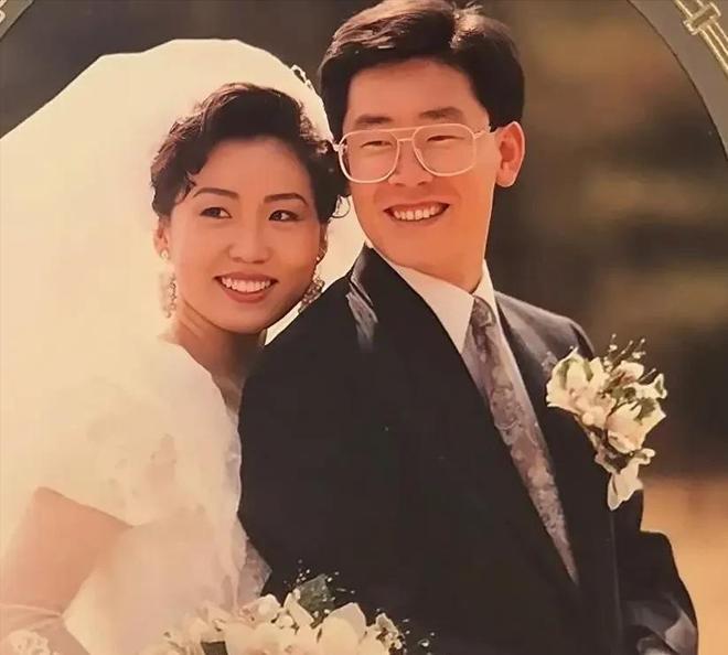 李在明和老婆一起亮相新的第一夫人叫金惠景比金建希温柔漂亮(图20)