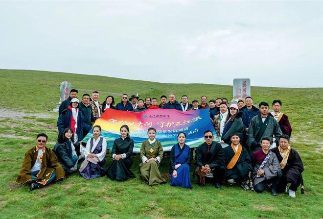 黄河源头第一哨——曲麻莱县麻多乡郭洋村调研记  三江源调查(图10)