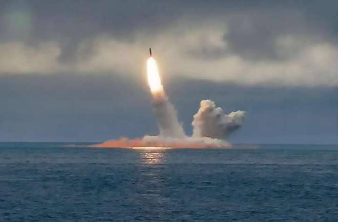 央视曝光东风-5型洲际导弹：射程横跨太平洋可发送400万吨核弹(图15)