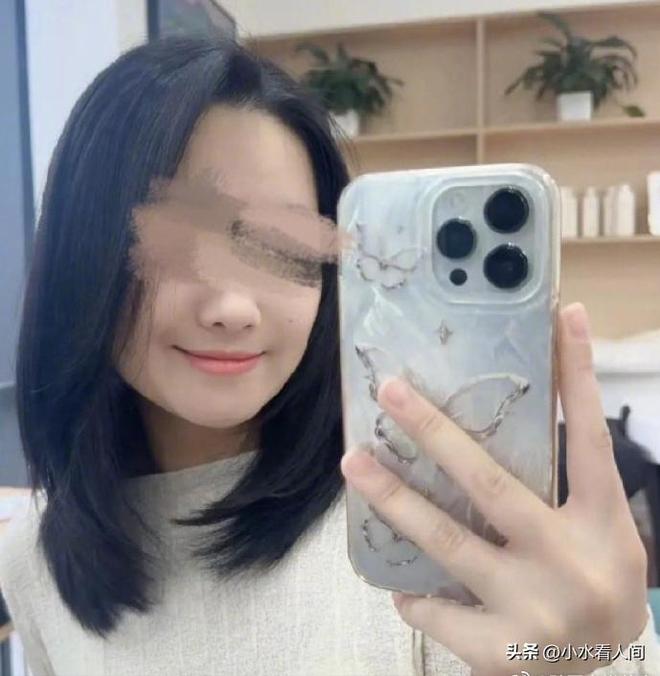 女子疑蛇咬身亡后续！伤口曝光治疗过程耽误卫健委：封档彻查(图8)