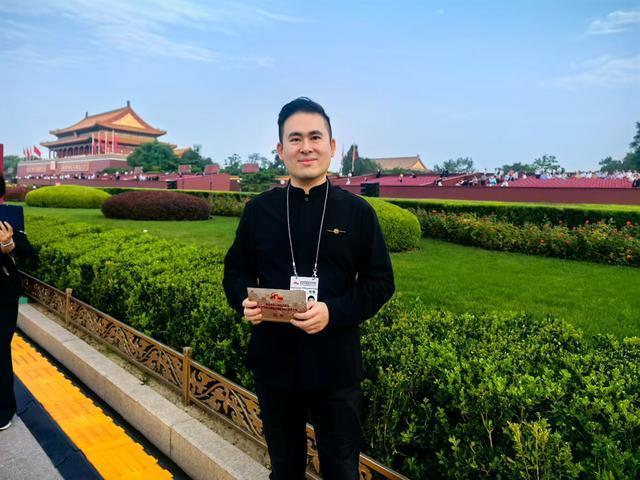 第一时间|台青王炳忠观礼九三阅兵:祖国强大就是我们的靠山和后盾(图2)