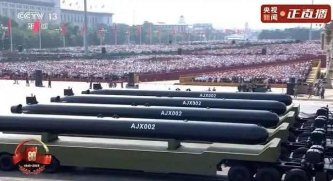 对不起看完阅兵才知道《蛟龙行动》原来并不科幻!(图19)