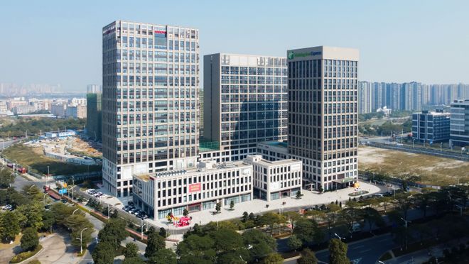 从洁净除菌到智慧交互ARROW箭牌P50智能马桶重塑智能如厕新标准(图2)