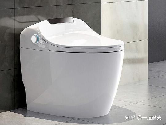 2025年智能马桶怎么选？7200字智能马桶选购攻略！这可能