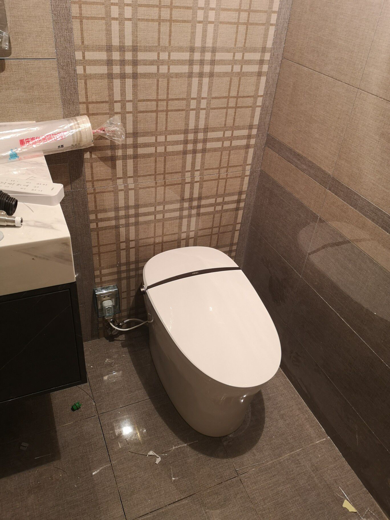 从焕新中国行 乐享此间 的跨界升级看以旧换新提振消费的恒洁方